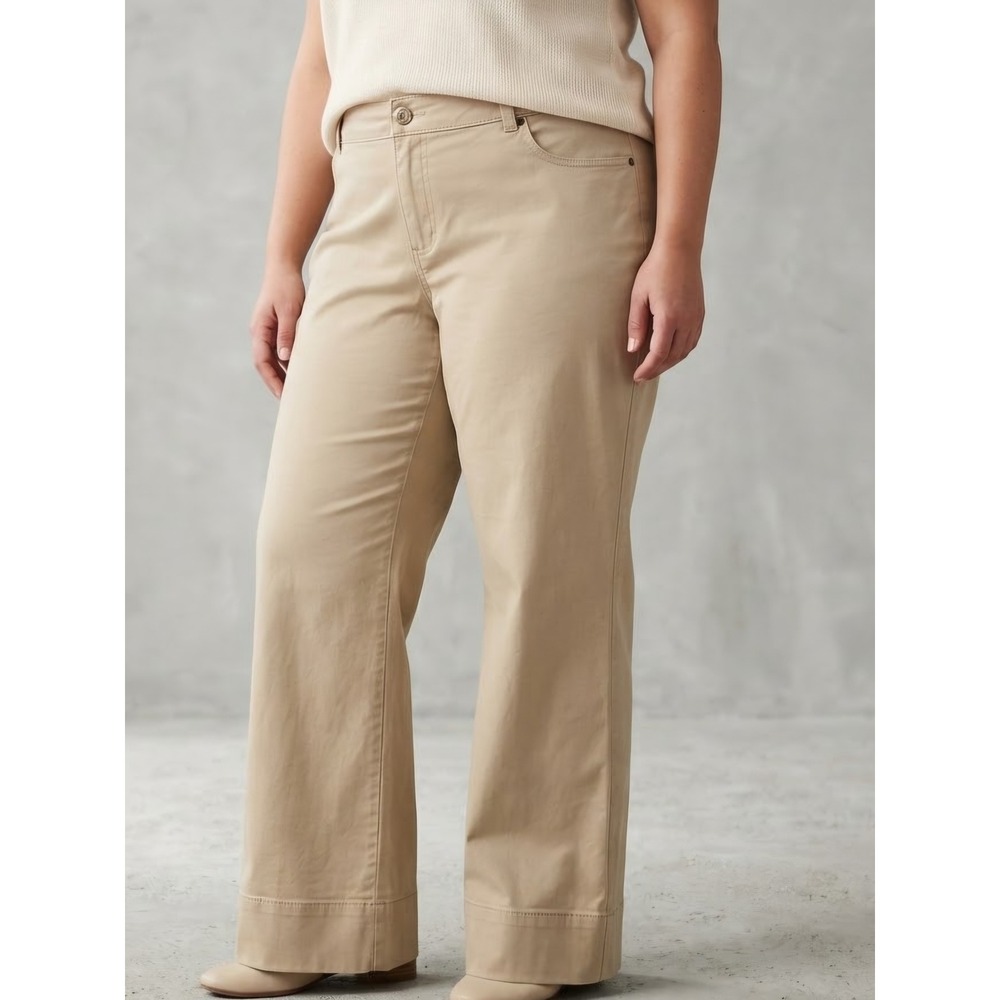 Old Navy Khaki Stretch Low Waist Wide Leg Plus Size Chino Pants 18 Short